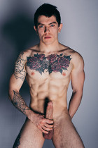 Clark Davis at Gay Empire